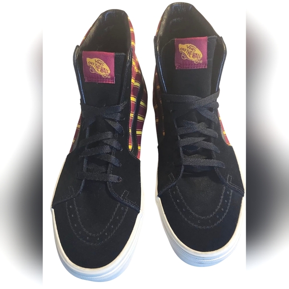 VANS Limited Edition Harry Potter Gryffindor SK8-Hi Top Shoes, Men's Size 10 - Picture 8 of 11